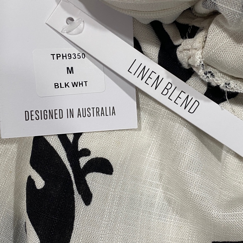 PAPER HEART Linen Blend Black Leaf Print White Maxi Dress Size M 
NWT/002 - Picture 12 of 15